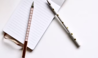 Image of notebook and pens